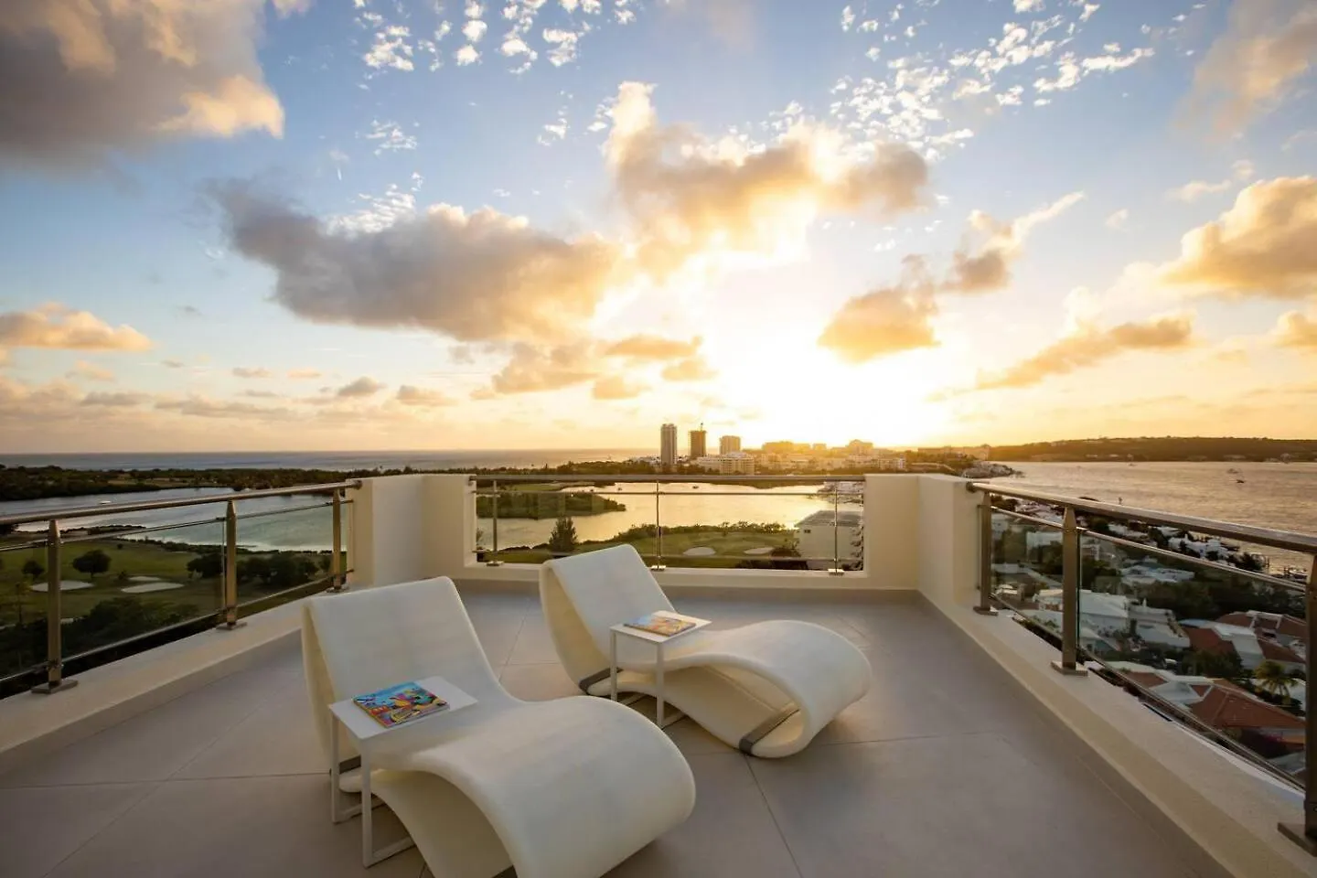 Lejlighed Serenity Penthouse - The Pinnacle Of Luxury Maho