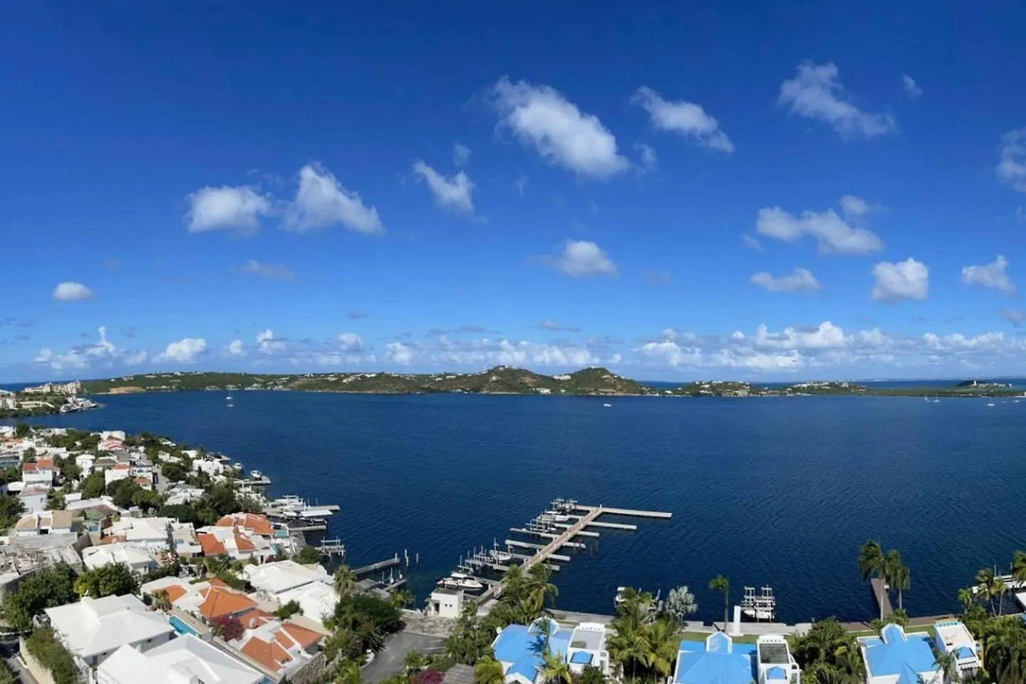 Serenity Penthouse - The Pinnacle Of Luxury Maho